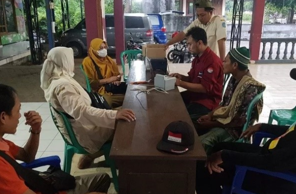 PETIK DUREN, Jemput Bola Adminduk Hadirkan Layanan Inklusif bagi Penduduk Rentan Lamongan