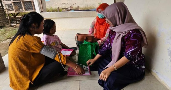 AJENG RISTI Jemput Ibu Hamil Risiko Tinggi, Deteksi Dini Dimulai dari Rumah